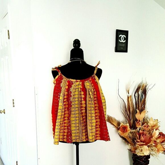Woman King African print top - Picture 3 of 6